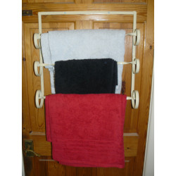 Towel rack Wrought iron hanging cream towel rack